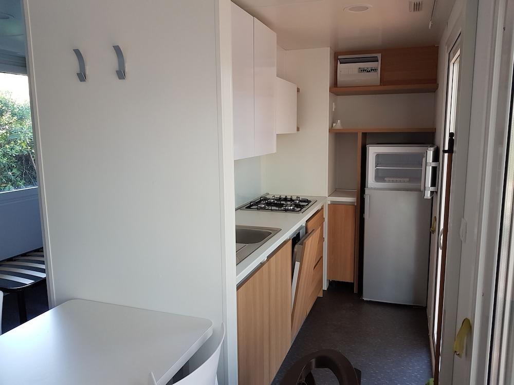 דונה ורדה Victoria Mobilehome In Centro Vacanze San Francesco מראה חיצוני תמונה